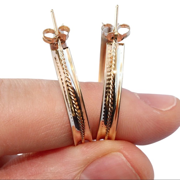 Vintage 14K Gold Hoop Earrings Large / Wide Hoops with Twisted Rope Cable Detail - Picture 6 of 7